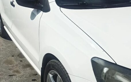 Volkswagen Polo VI (EU Market), 2010 год, 800 000 рублей, 11 фотография
