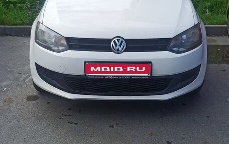 Volkswagen Polo VI (EU Market), 2010 год, 800 000 рублей, 18 фотография
