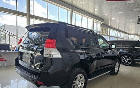 Toyota Land Cruiser Prado 150 рестайлинг 2, 2010 год, 3 099 000 рублей, 10 фотография