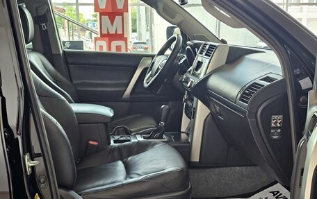 Toyota Land Cruiser Prado 150 рестайлинг 2, 2010 год, 3 099 000 рублей, 18 фотография