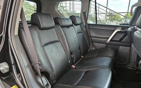 Toyota Land Cruiser Prado 150 рестайлинг 2, 2010 год, 3 099 000 рублей, 17 фотография