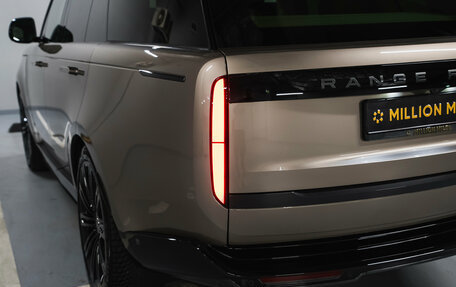 Land Rover Range Rover IV рестайлинг, 2023 год, 19 500 000 рублей, 17 фотография