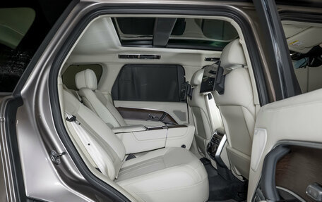 Land Rover Range Rover IV рестайлинг, 2023 год, 19 500 000 рублей, 33 фотография