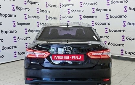 Toyota Camry, 2020 год, 3 200 000 рублей, 5 фотография