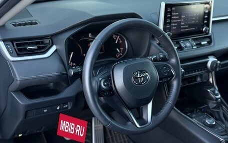 Toyota RAV4, 2019 год, 3 250 000 рублей, 22 фотография