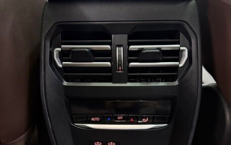BMW 3 серия, 2022 год, 3 390 000 рублей, 20 фотография
