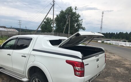 Mitsubishi L200 IV рестайлинг, 2017 год, 2 125 000 рублей, 7 фотография