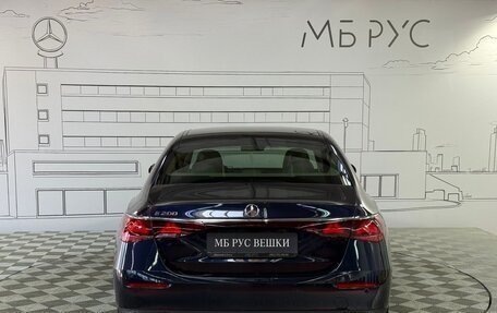 Mercedes-Benz E-Класс, 2024 год, 6 490 000 рублей, 8 фотография