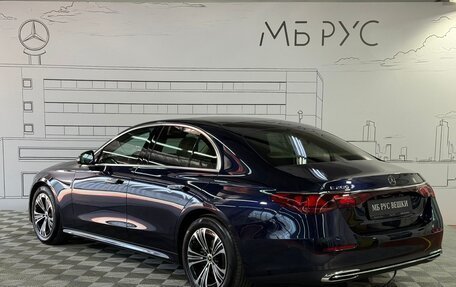 Mercedes-Benz E-Класс, 2024 год, 6 490 000 рублей, 7 фотография