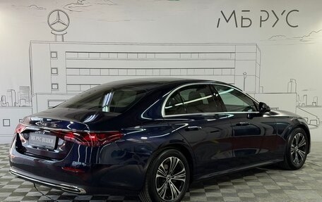 Mercedes-Benz E-Класс, 2024 год, 6 490 000 рублей, 11 фотография