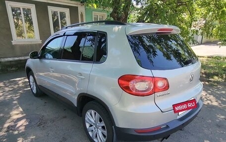 Volkswagen Tiguan I, 2010 год, 991 000 рублей, 7 фотография