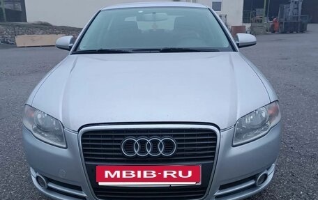 Audi A4, 2005 год, 700 000 рублей, 3 фотография