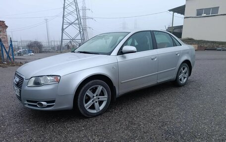 Audi A4, 2005 год, 700 000 рублей, 2 фотография