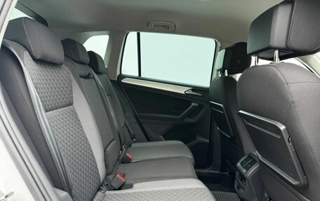 Volkswagen Tiguan II, 2019 год, 2 710 000 рублей, 11 фотография