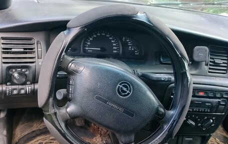 Opel Vectra B рестайлинг, 1998 год, 50 000 рублей, 5 фотография