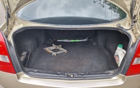 Nissan Primera II рестайлинг, 2001 год, 295 000 рублей, 17 фотография