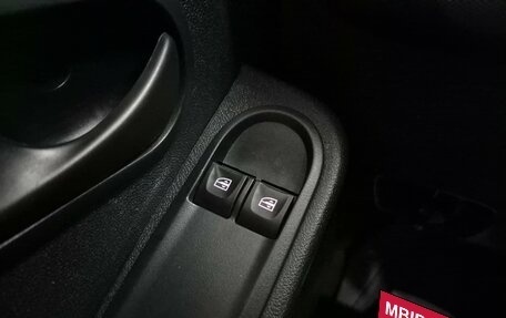 Renault Duster I рестайлинг, 2016 год, 1 000 000 рублей, 11 фотография