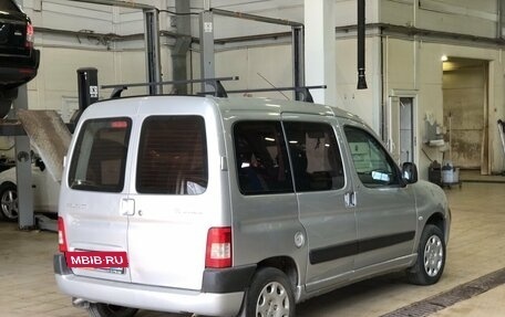 Peugeot Partner II рестайлинг 2, 2010 год, 481 000 рублей, 2 фотография