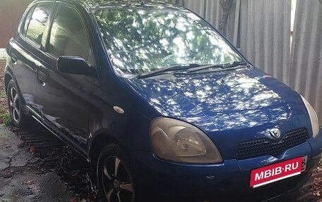 Toyota Vitz, 2000 год, 200 000 рублей, 1 фотография