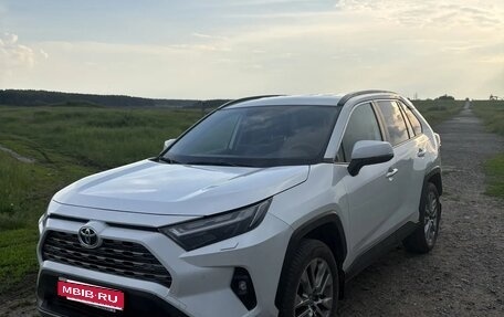 Toyota RAV4, 2024 год, 5 250 000 рублей, 1 фотография