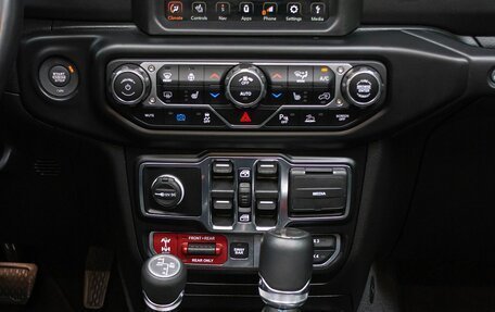 Jeep Wrangler, 2022 год, 7 499 000 рублей, 18 фотография