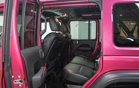 Jeep Wrangler, 2022 год, 7 499 000 рублей, 16 фотография