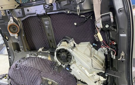 Toyota Alphard III, 2010 год, 2 500 000 рублей, 26 фотография