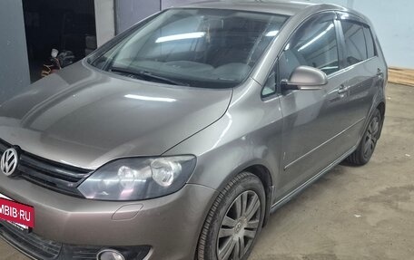 Volkswagen Golf Plus II, 2010 год, 970 000 рублей, 7 фотография