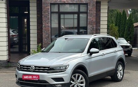 Volkswagen Tiguan II, 2017 год, 2 430 000 рублей, 1 фотография