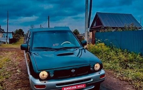Nissan Terrano II рестайлинг, 1997 год, 400 000 рублей, 1 фотография
