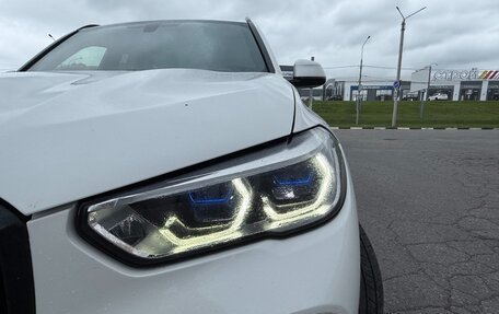 BMW X5, 2020 год, 5 900 000 рублей, 2 фотография