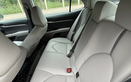 Toyota Camry, 2021 год, 3 750 000 рублей, 13 фотография