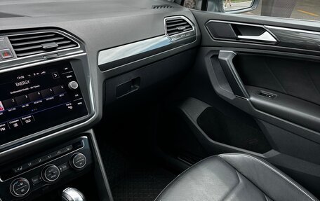 Volkswagen Tiguan II, 2017 год, 2 430 000 рублей, 21 фотография
