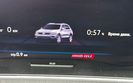 Volkswagen Tiguan II, 2017 год, 2 430 000 рублей, 19 фотография