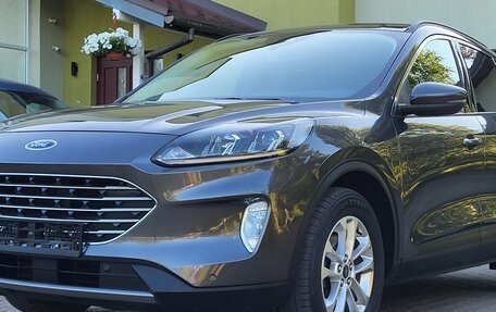 Ford Kuga III, 2022 год, 1 970 000 рублей, 3 фотография