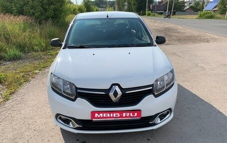 Renault Logan II, 2015 год, 430 000 рублей, 1 фотография