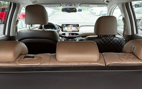 Hyundai Santa Fe IV, 2018 год, 3 050 000 рублей, 17 фотография