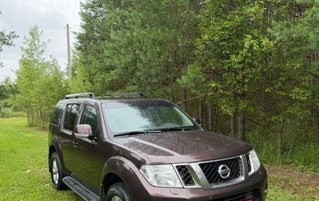 Nissan Pathfinder, 2012 год, 1 800 000 рублей, 4 фотография