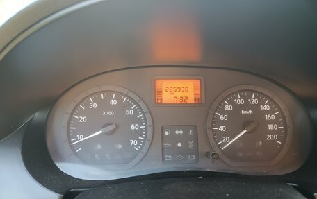 Renault Logan I, 2007 год, 200 000 рублей, 7 фотография
