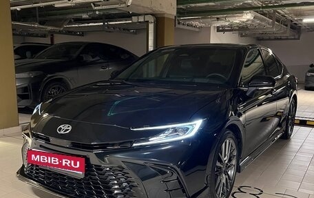 Toyota Camry, 2025 год, 3 800 000 рублей, 3 фотография