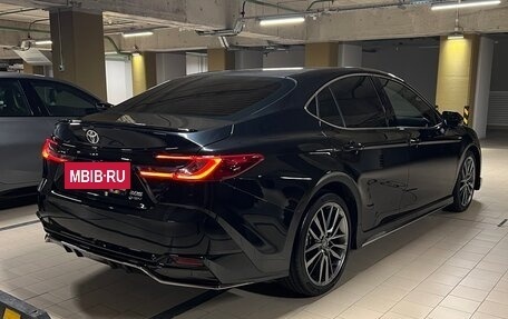 Toyota Camry, 2025 год, 3 800 000 рублей, 4 фотография