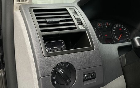 Volkswagen Caravelle T5, 2009 год, 1 539 000 рублей, 17 фотография