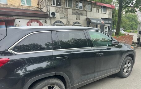 Toyota Highlander III, 2019 год, 3 500 000 рублей, 2 фотография