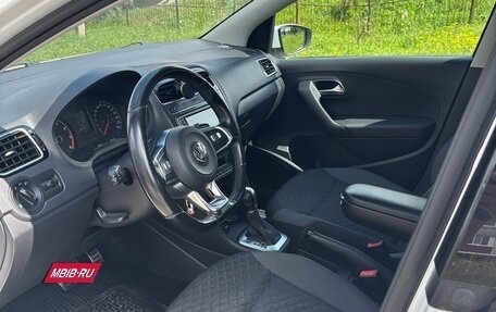 Volkswagen Polo VI (EU Market), 2018 год, 1 350 000 рублей, 4 фотография