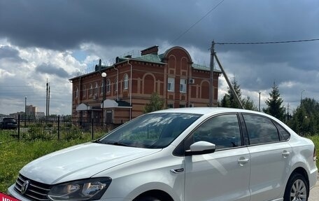 Volkswagen Polo VI (EU Market), 2018 год, 1 350 000 рублей, 2 фотография
