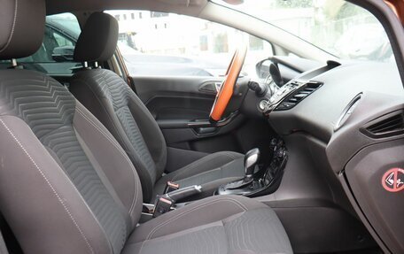 Ford Fiesta, 2015 год, 830 000 рублей, 18 фотография