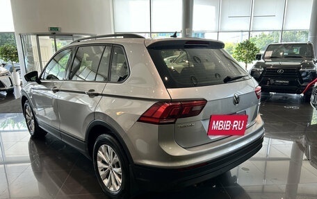 Volkswagen Tiguan II, 2019 год, 2 497 000 рублей, 8 фотография