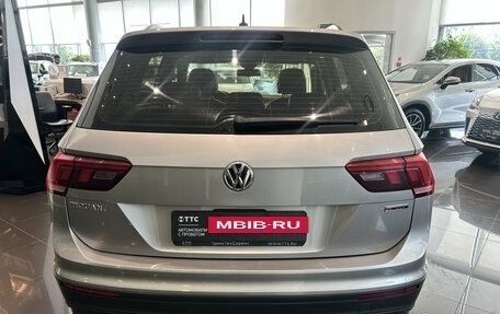 Volkswagen Tiguan II, 2019 год, 2 497 000 рублей, 7 фотография