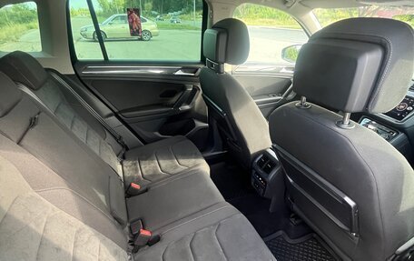 Volkswagen Tiguan II, 2018 год, 2 550 000 рублей, 10 фотография