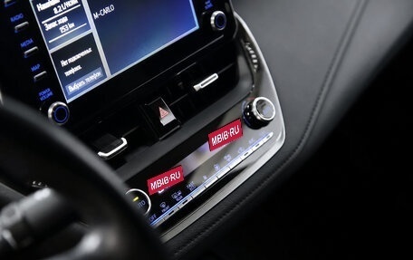 Toyota Corolla, 2019 год, 1 930 000 рублей, 14 фотография